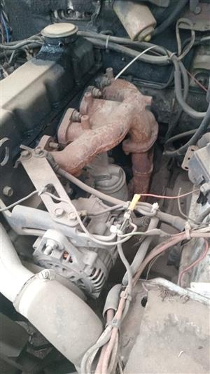 2.7 nissan hardbody np300 engin and gearbox