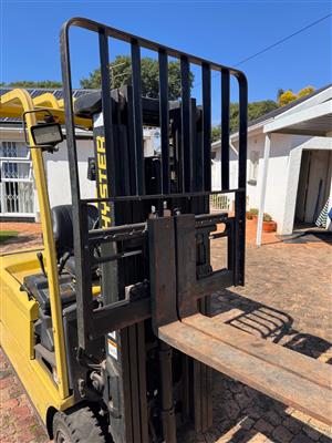 Hyster 1.80 XMT - Electric Forklift