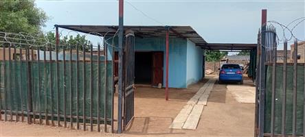 Retail For Sale in Hammanskraal