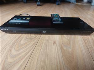 Sony Blue-ray CD and DVD player(BDP-S490)