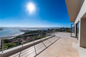 Knysna Heads Home for Sale | Lagoon Views | Dual-Level Living