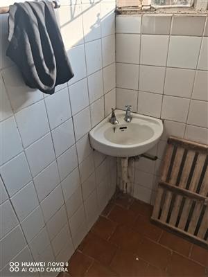 1 bedroom cottage to let in Kensington Johannesburg  