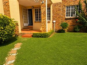 3 bed Apartment Magalieskruin Pretoria