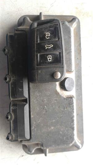 VW polo 1.4 CLP computer box and key 