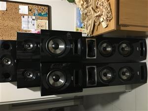 JVC Speakers and subwoofer,no amplifier
