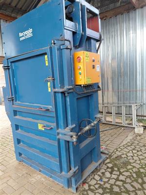 Heavy Duty Industrial Recycling Baler – 450KG Per Bale