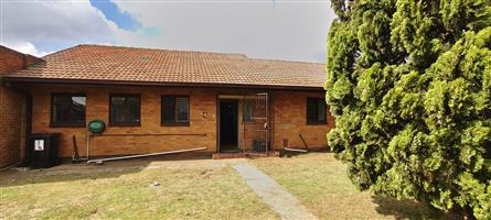 Spacious Three-Bedroom Home in a Quiet Area