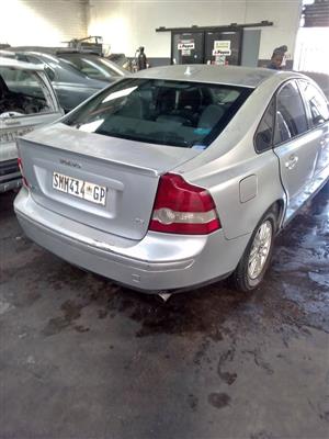 Volvo S40 2.4i 2007 Stripping For Spares!.