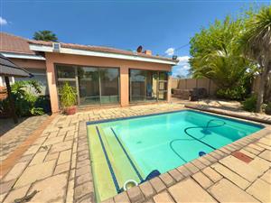 Stunning Home For Sale In A Neat Area, What More Do You Need?