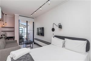 Studio Apartment Available in Sea Point