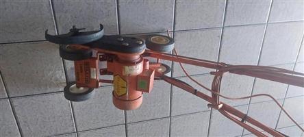 Edge cutter
