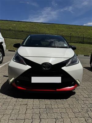 Toyota Aygo 1.0 X-Play 2016 (Manual)