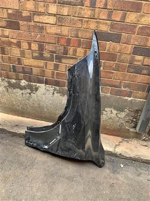 BMW G06 fender LHS