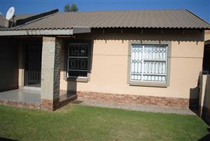 Townhouse Rental Monthly in Riversdale