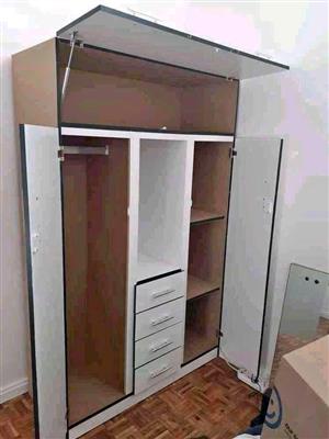 Mini Multi wardrobes and compactum