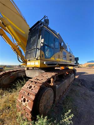 KUMATSU PC800 EXCAVATOR