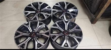 18inch ISUZU V-Cross/X-Rider original mags for newer models set for