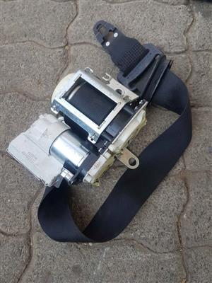 MERCEDES  BENZ  A172 SEAT BELT
