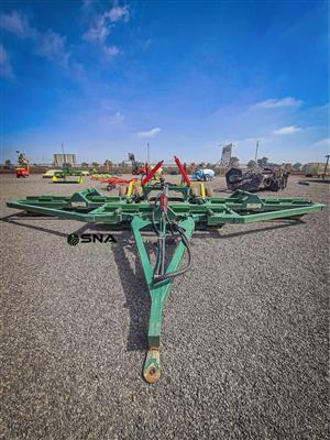 9M Straight Blade Roller