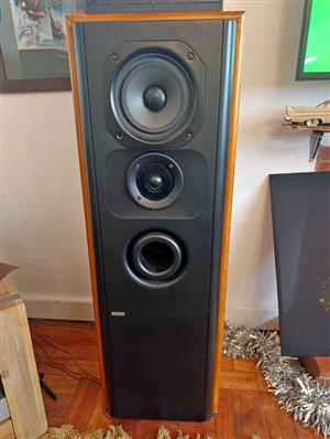 Jamo concert 7 speakers for sale