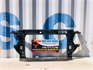 Hyundai Venue radiator cradle (2019-2022)