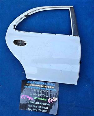 Hyundai Elantra J2 Right Rear Door