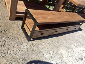 Tv unit