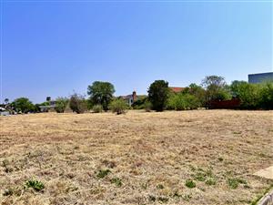 PRIME VACANT LAND IN ESTATE