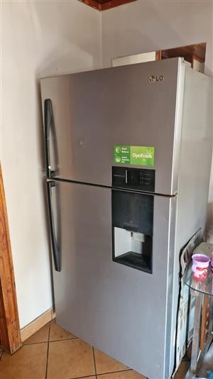 LG Fridge/Freezer for Sale 