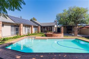 House For Sale in Glen Marais