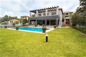 Apartment For Sale in Lonehill
