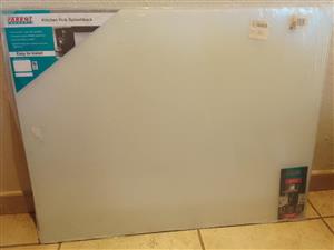 BRAND NEW TEMPERED GLASS SPLASH BACK FOR KITCHEN FOR SALE