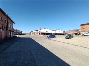 Robertville – 710m² Warehouse To Let in Robertville Industrial Park, Roodepoort