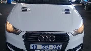 2015 Audi A-1 1.6 Engine Capacity with Manuel Transmission,
