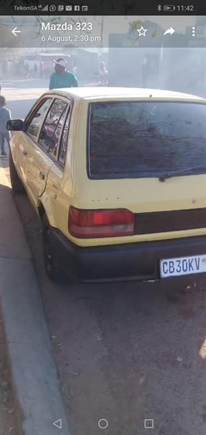 Mazda 323.