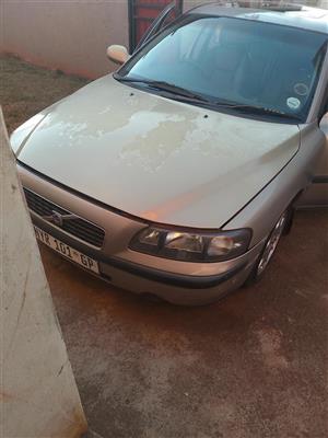 Volvo S60 T5 2002