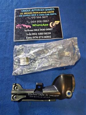  Renault Logan Right Front Splash Tray Cover 