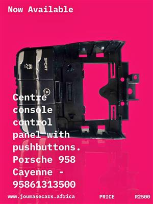 Centre console control panel with pushbuttons. Porsche 958 Cayenne