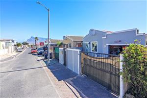 House For Sale in Phoenix