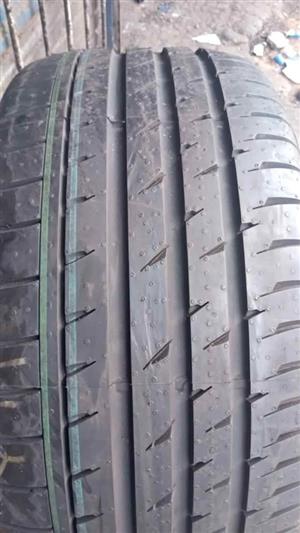 Brand new 275/40/18 continental runflat tyre for sell