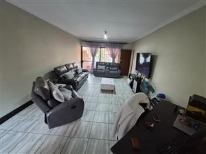 Townhouse Rental Monthly in Wonderboom