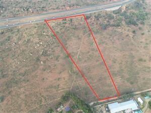 This vacant land, located right next to the N14 is your next investment