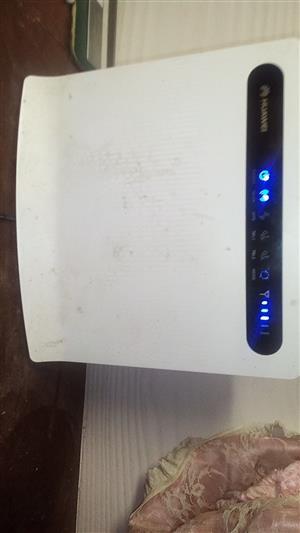 Hauwei b593 LTE modem for sale  Cape Town - Northern Suburbs