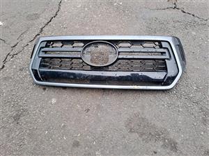 Toyota Hilux GD6 Front Grille Facelift R10