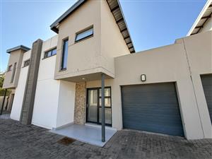 Townhouse For Sale in Equestria