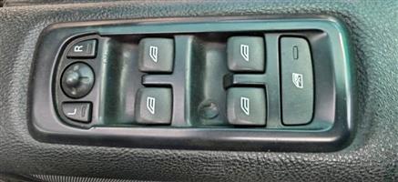 Land Rover Discovery 4 Main Window Switch – Used