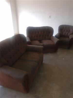 USED COUCHES 
