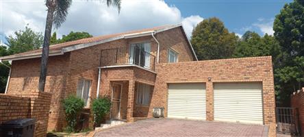 House For Sale in Faerie Glen