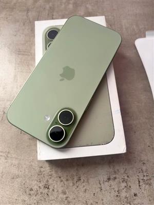 iPhone 17 sage colour