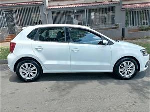 2016 VOLKSWAGEN POLO TSI 1.2 MANUAL TRANSMISSION IN EXCELLENT CONDITION